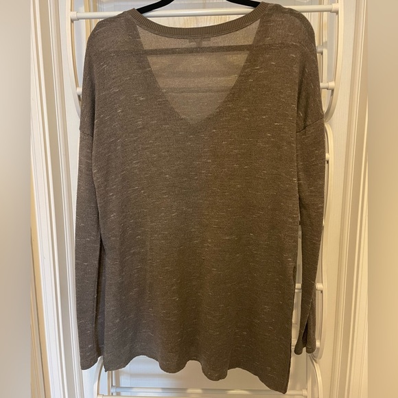 Wilfred V-Neck Sweater with Side Slits - Picture 2 of 3